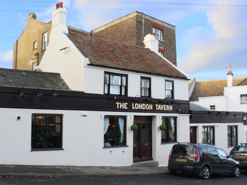 (Pub, External, Key). Published on 05-02-2022