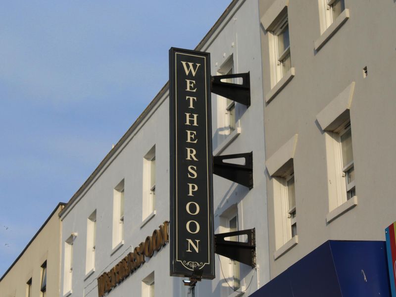 (External, Sign). Published on 14-09-2025 