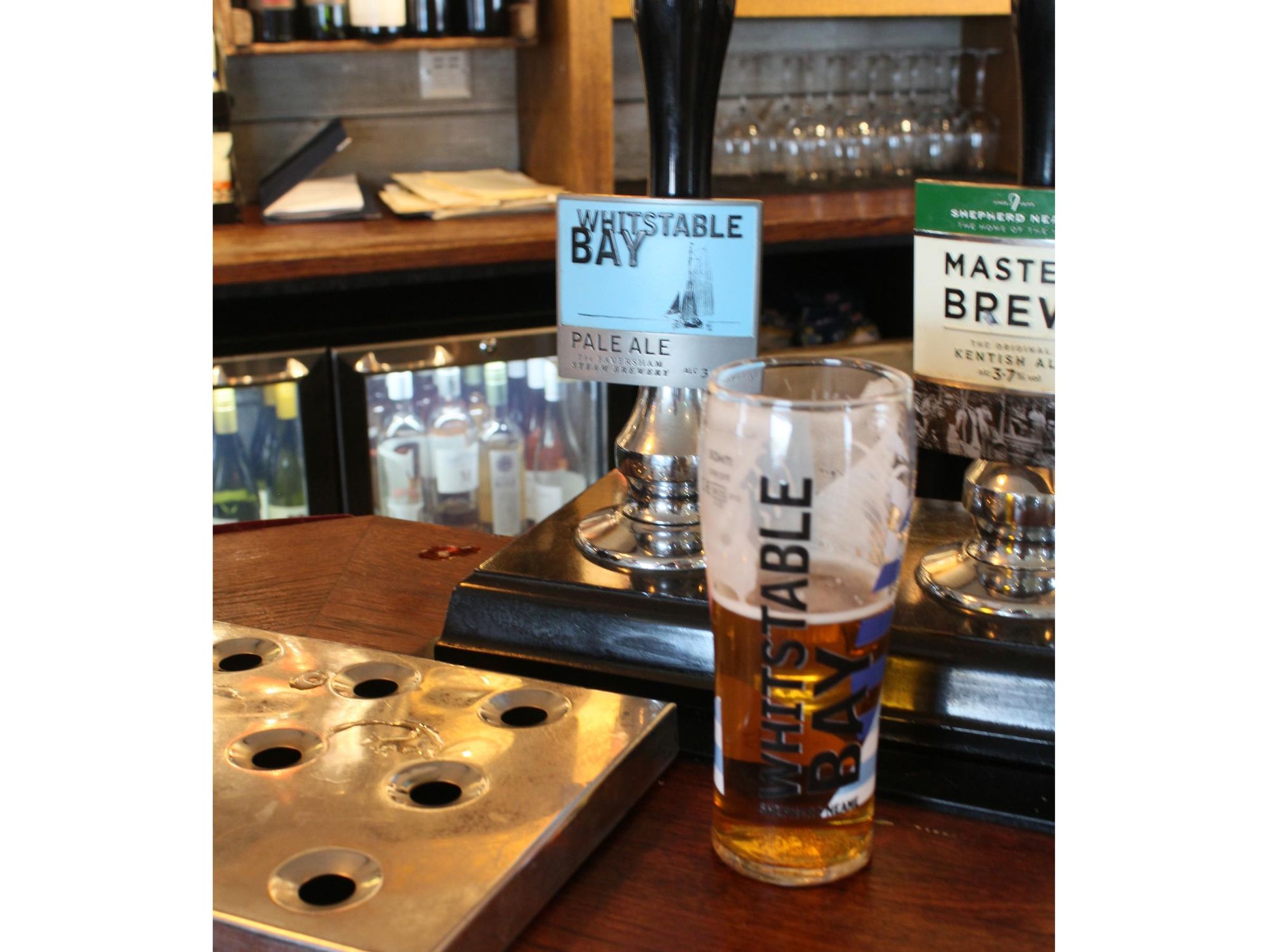 Slightly misleading dispense as keg is on the left.. (Bar). Published on 14-09-2025
