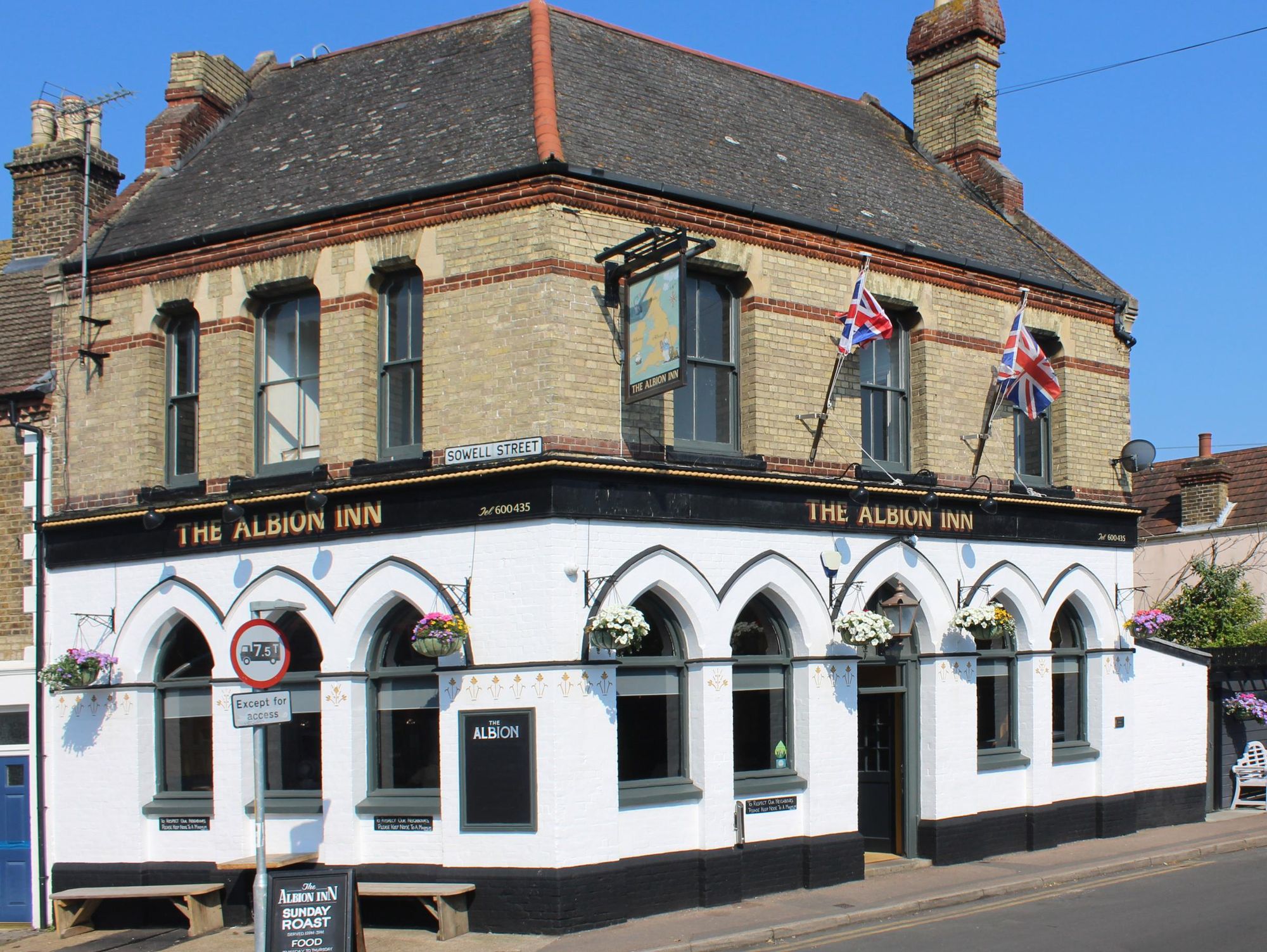 (Pub, External, Key). Published on 06-09-2024