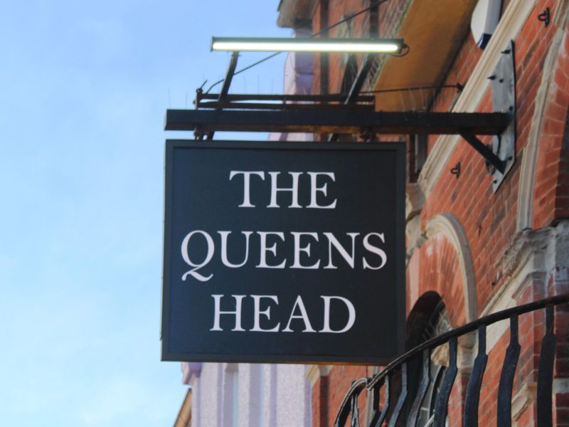 (Pub, External, Sign). Published on 01-02-2024
