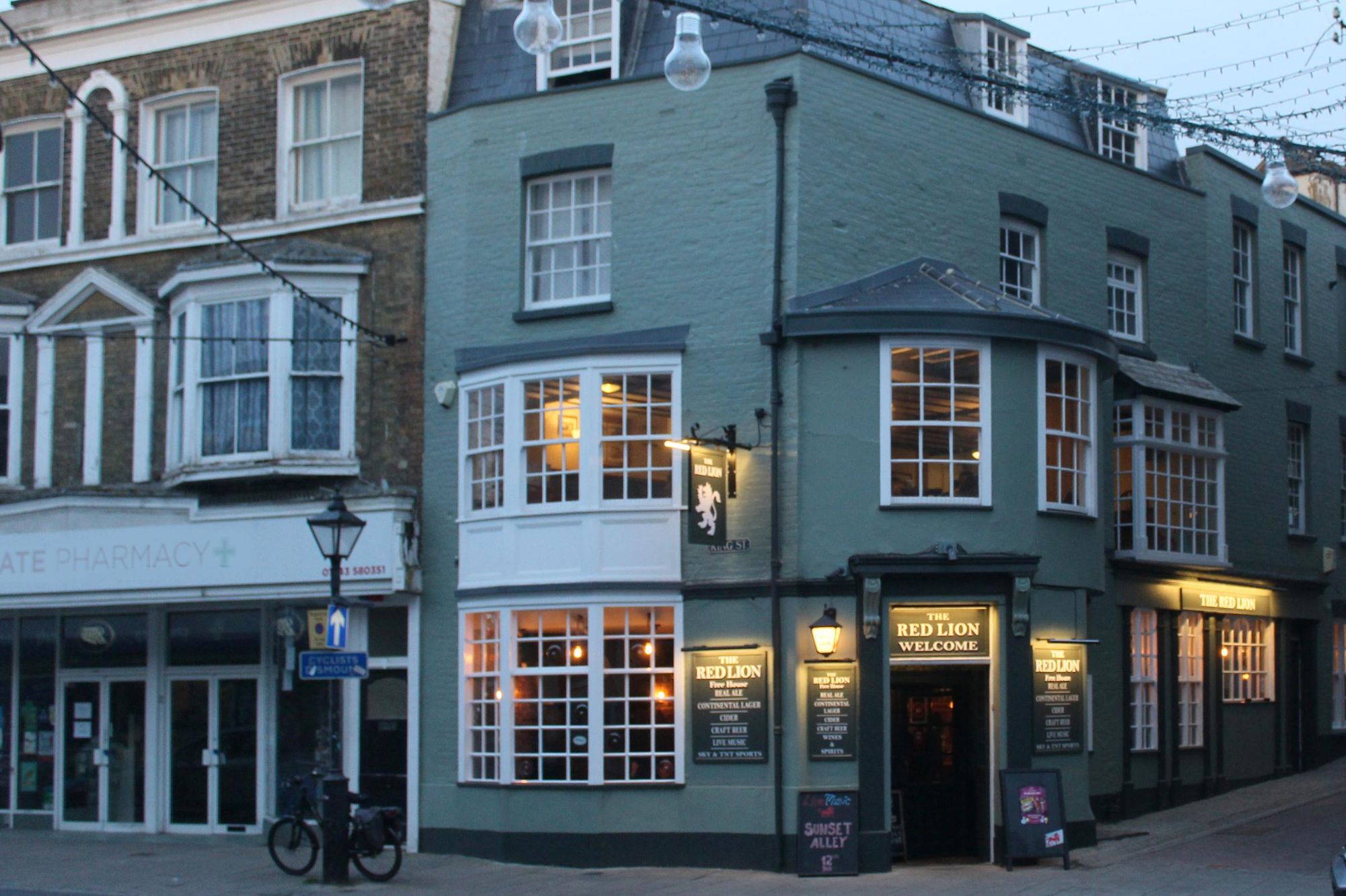 (Pub, External, Key). Published on 23-04-2025