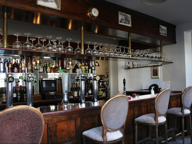(Bar). Published on 07-11-2022