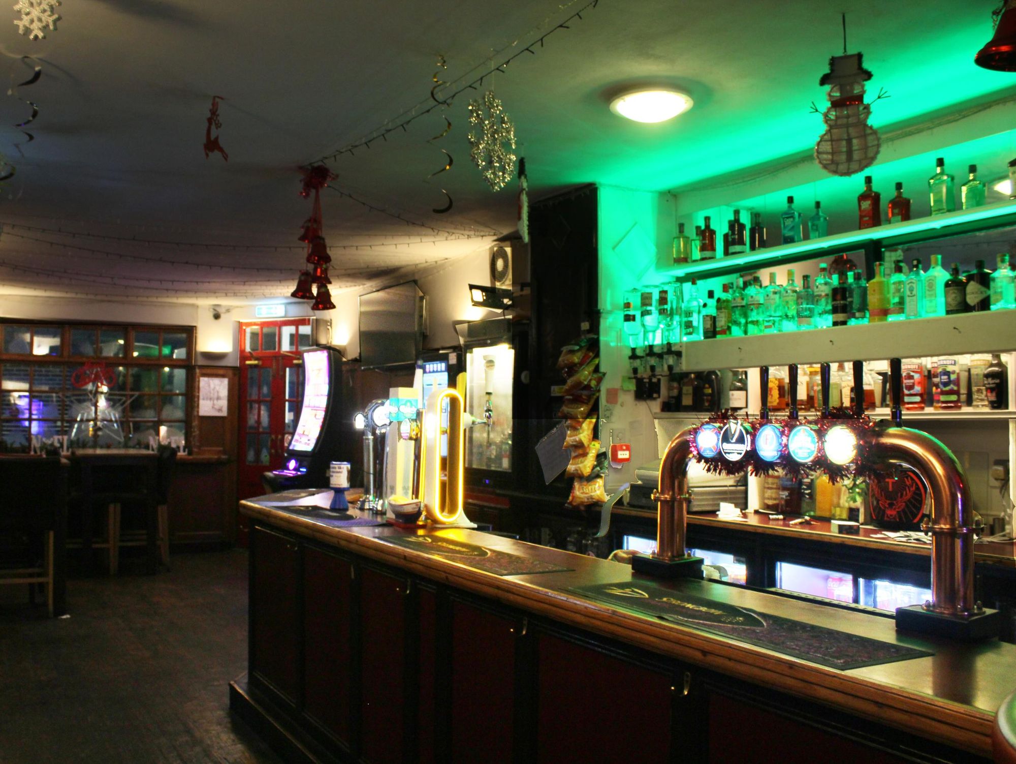 (Pub, Bar). Published on 04-01-2024