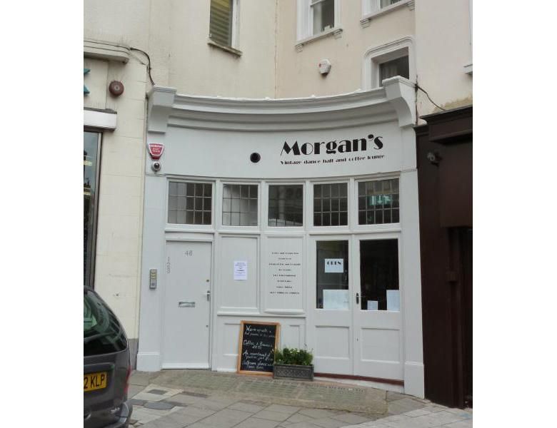 High Street entrance. (Pub, External). Published on 24-11-2021
