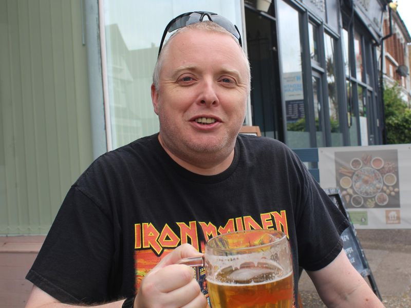 Landlord Glen. (Publican). Published on 16-06-2026 