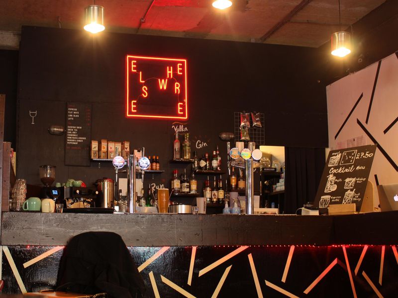 (Pub, Bar). Published on 15-07-2021