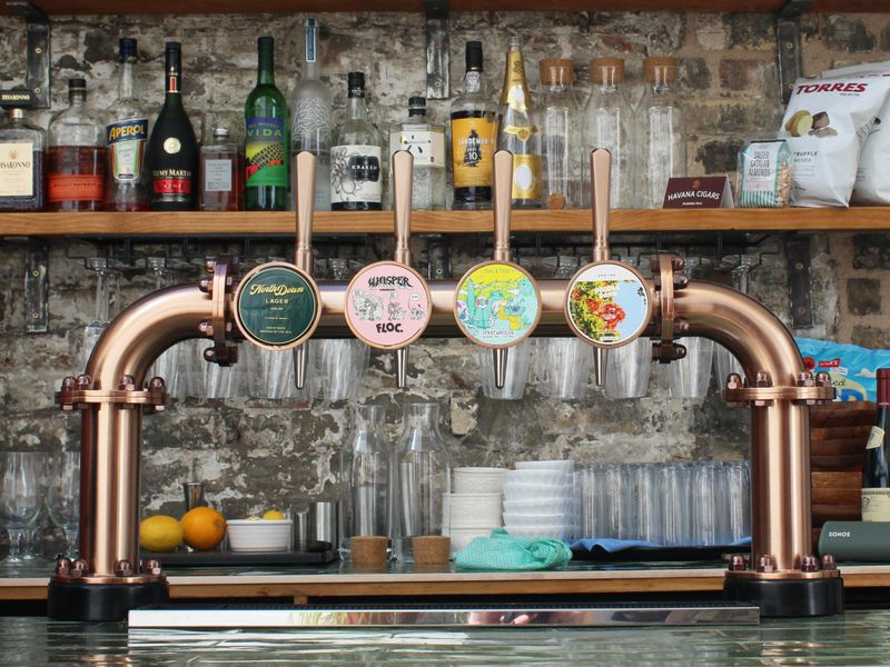 (Bar). Published on 02-08-2022 