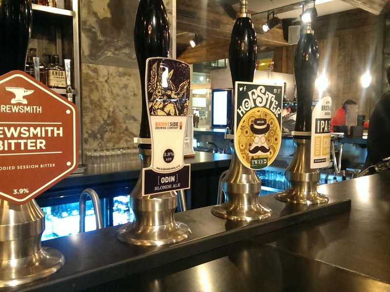 The Dockyard Guest Ales. (Pub, Bar). Published on 12-04-2015