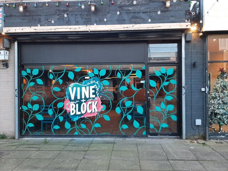 Vine + Block - exterior, December 2025. (Pub). Published on 21-12-2025 