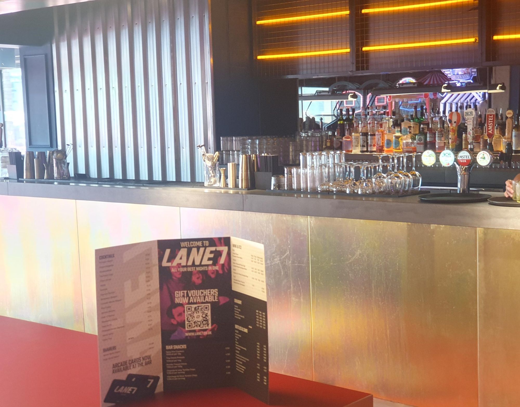 Bar. (Bar). Published on 23-08-2024