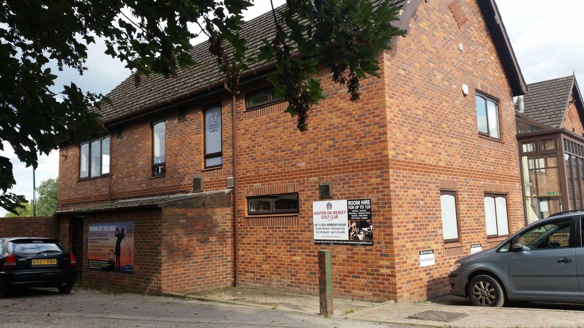 Side view (August 2023). (External, Sign). Published on 17-08-2023