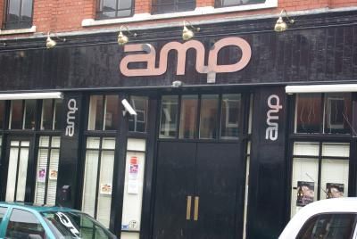 Bar Amp - Sale. (Pub). Published on 11-10-2012