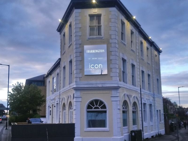 Icon Bar at Barringtons. (Pub). Published on 19-05-2019