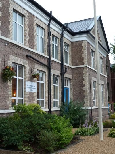 Altrincham Conservative Club - Altrincham. (Pub). Published on 30-11-2016
