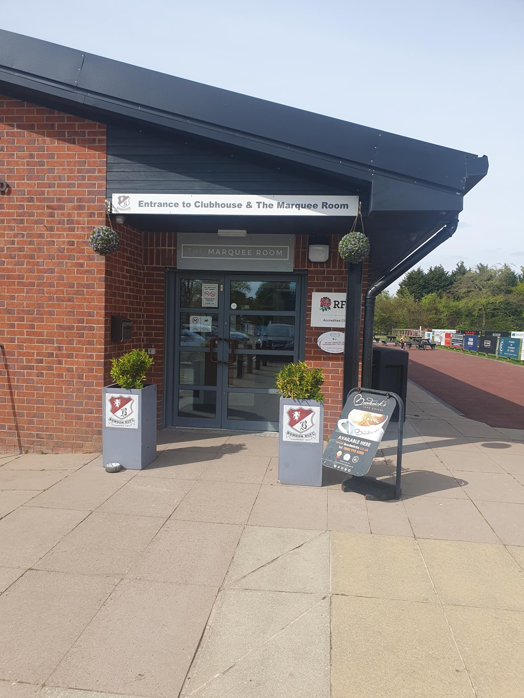 Entrance. (Pub, External). Published on 03-05-2023