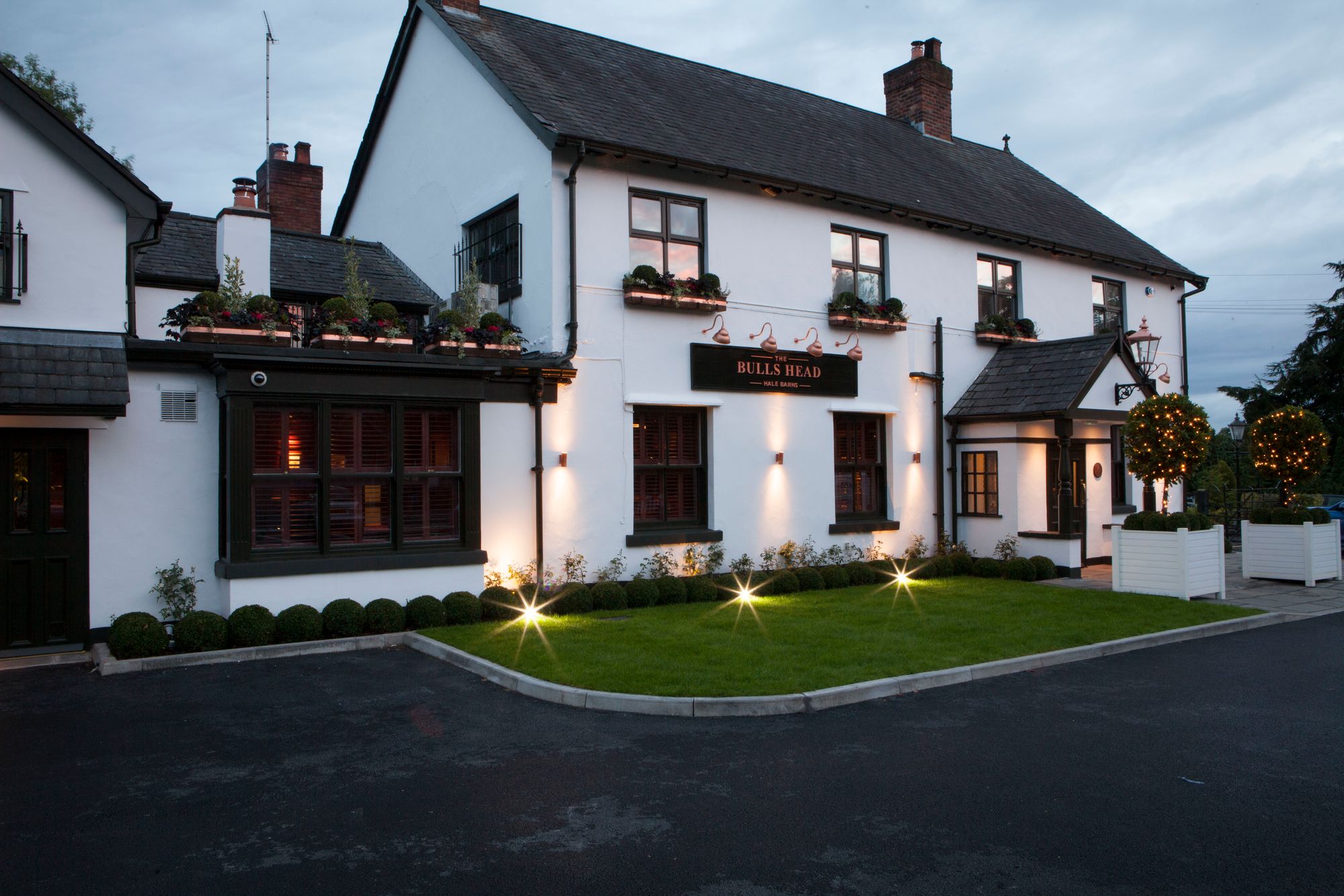 Bulls Head - External. (Pub). Published on 15-03-2016