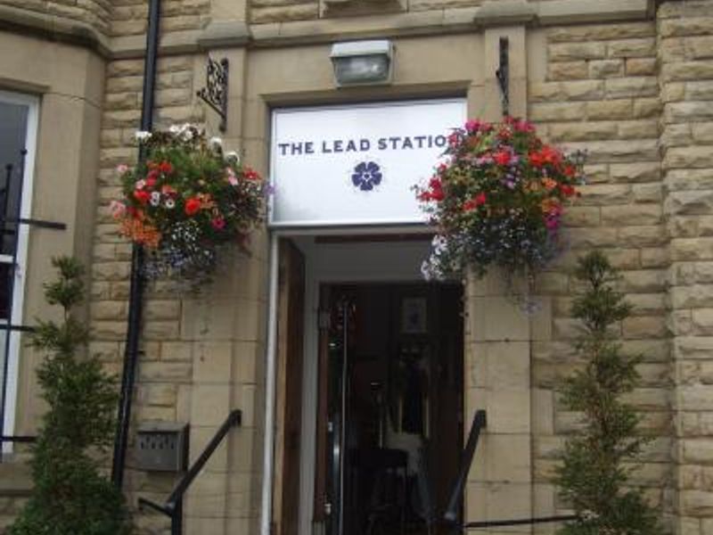 Lead Station - Chorlton-Cum-Hardy. (Pub). Published on 03-01-2017 