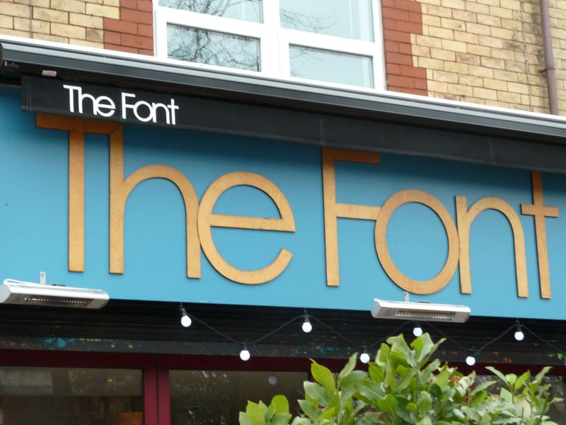 Font (Chorlton). (Pub, Sign). Published on 16-11-2013