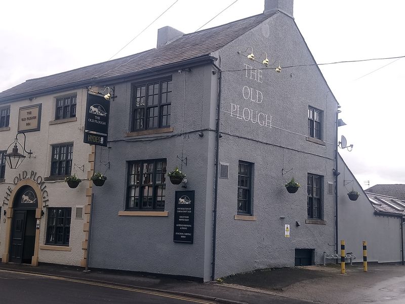 The Old Plough. (Pub). Published on 06-03-2019