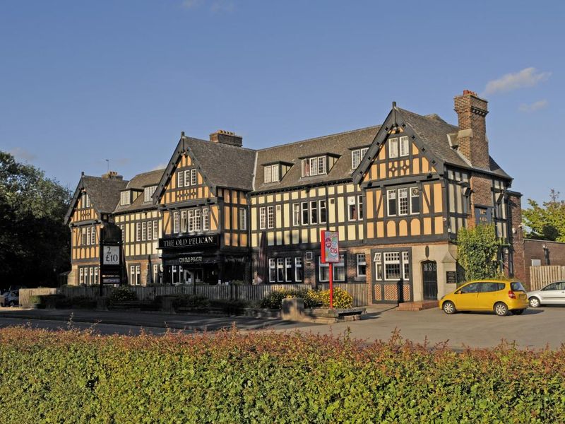 Pelican - Timperley. (Pub). Published on 16-04-2018
