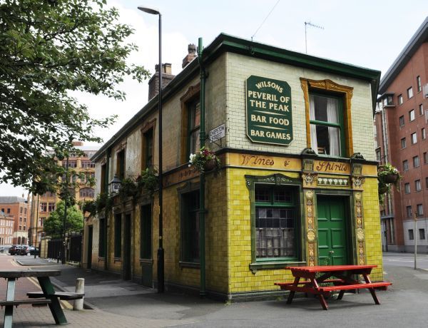 Peveril of the Peak_Man_May 2001. (Pub). Published on 12-06-2013