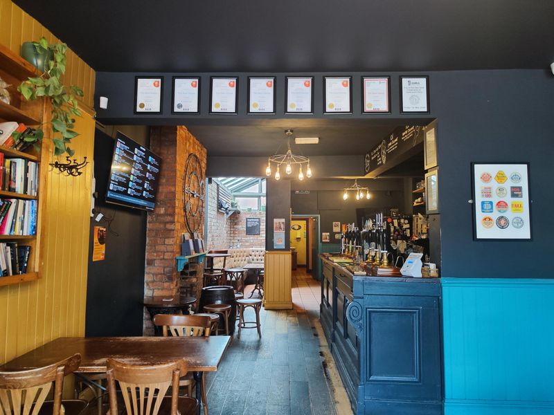 (Pub, Bar). Published on 30-03-2026 