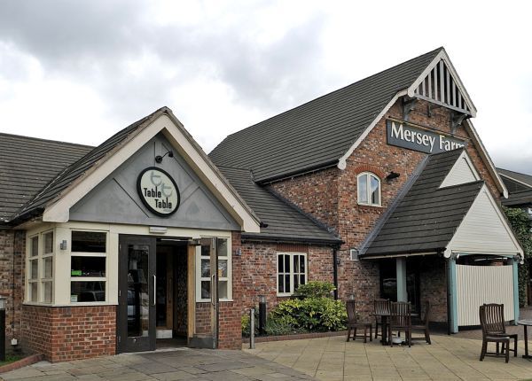 Mersey Farm_Ashton On Mersey. (Pub). Published on 21-08-2013
