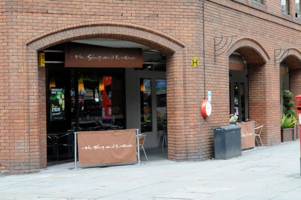 Slug and Lettuce_Man_Albert_Square_Aug 2010. (Pub). Published on 12-06-2013
