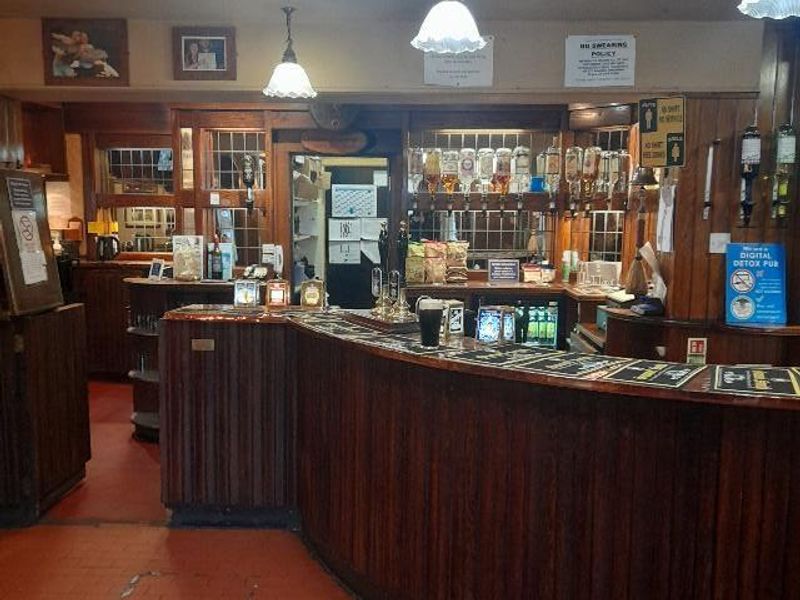 Bar. (Bar). Published on 15-11-2023