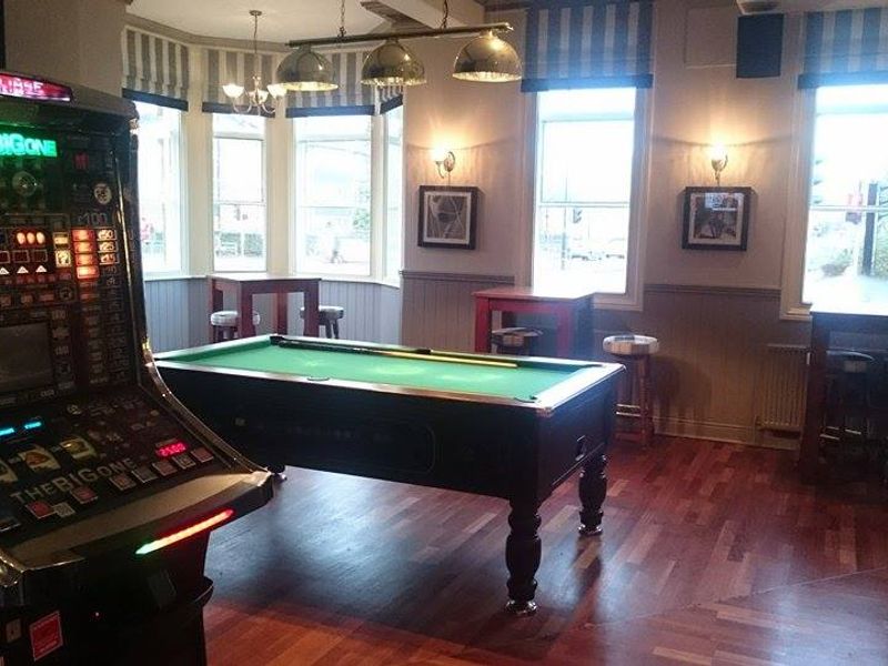 Robin Hood Pool Table. (Pub). Published on 05-12-2015