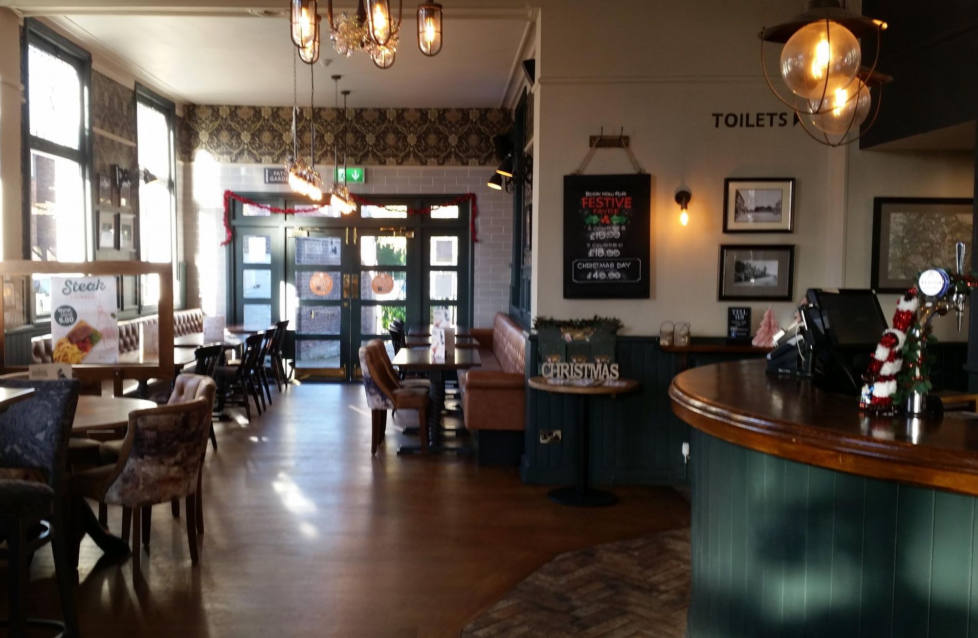 Stonemasons Arms interior: autumn 2021. (Pub, Bar). Published on 27-11-2021