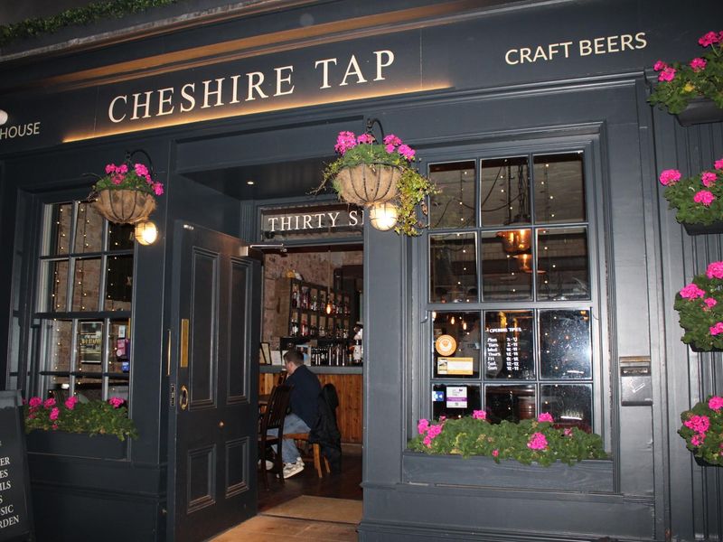 (Pub, Key). Published on 28-10-2025