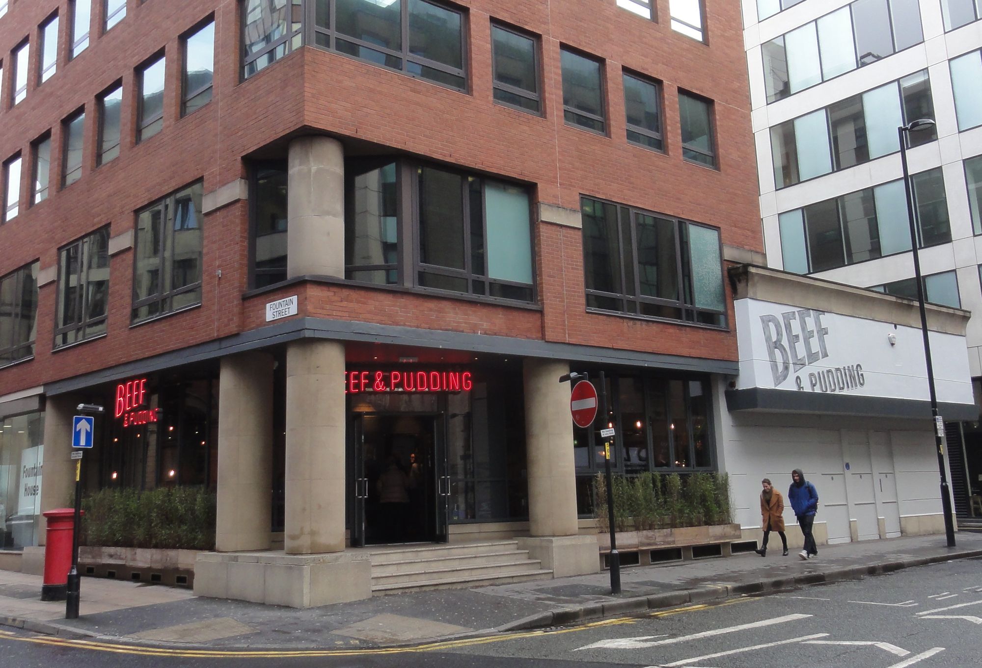 Beef & Pudding. (Pub, External). Published on 07-04-2014