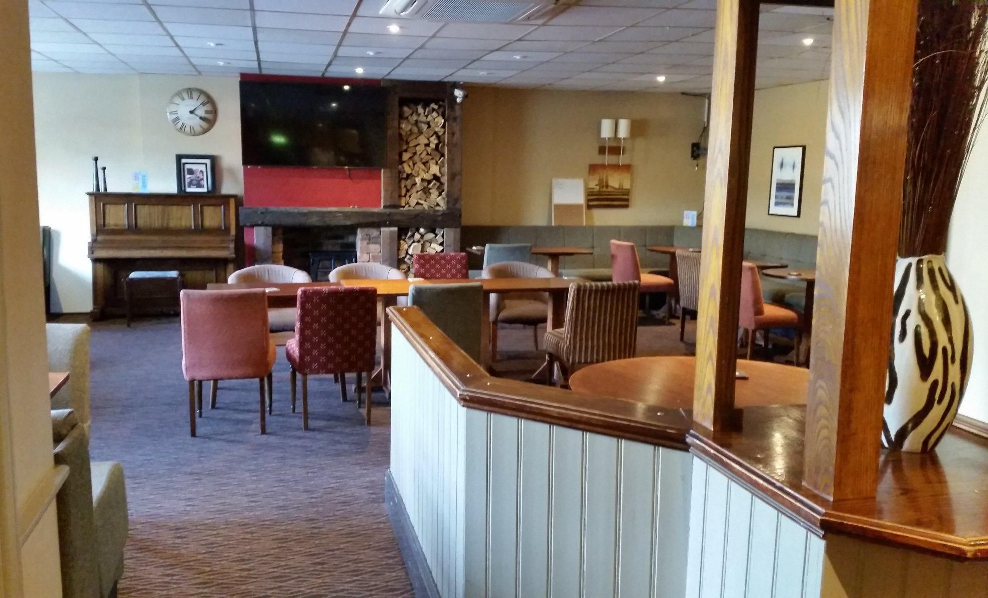 Urmston Men's Club - lounge, August 2023. Published on 30-08-2023