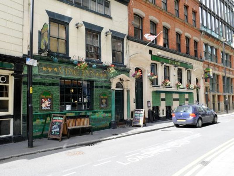 The Vine Inn_Man_Aug 2011. (Pub). Published on 09-08-2011