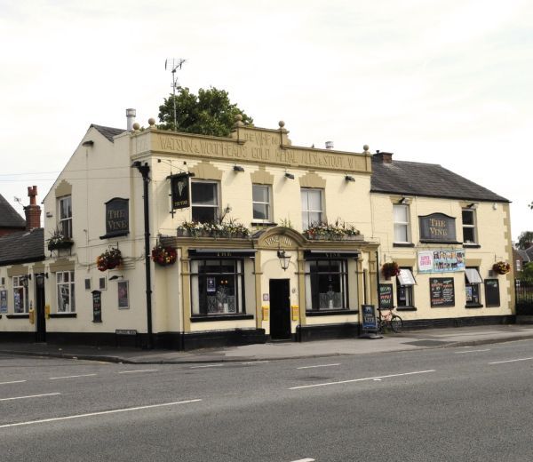 Vine Inn.jpg. (Pub). Published on 14-07-2013