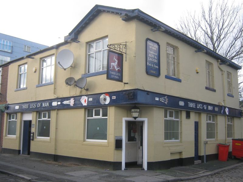 Three Legs of Man - Hulme. (Pub). Published on 02-02-2013