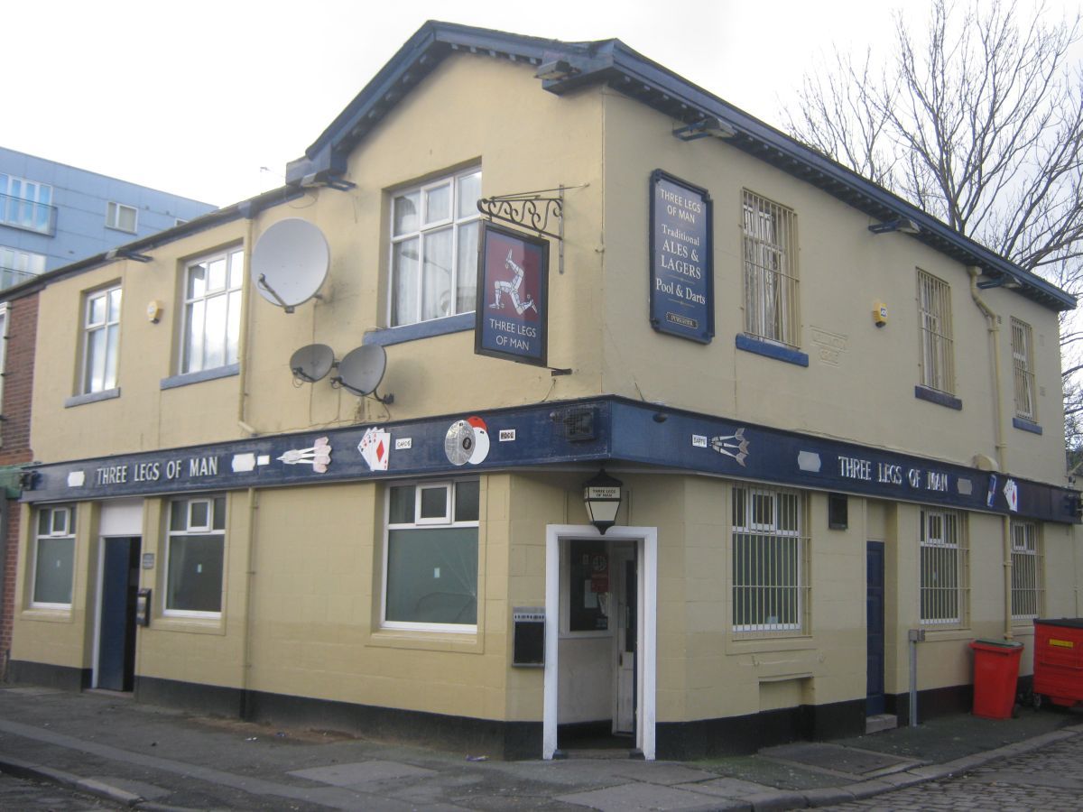 Three Legs of Man - Hulme. (Pub). Published on 02-02-2013
