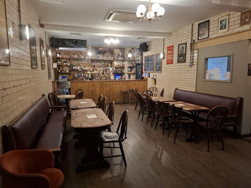 Bar & Front Room. (Key). Published on 02-07-2026