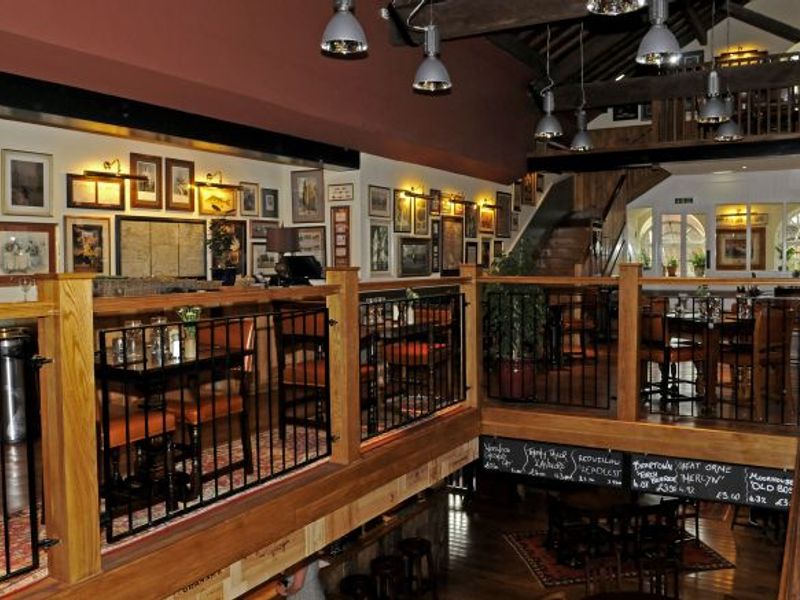Wharf int 1. (Pub). Published on 06-08-2012 