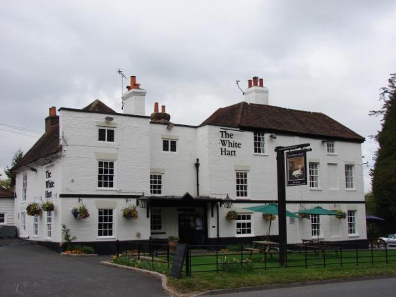 White Hart opp Knole Park. (Pub, Key). Published on 05-03-2015