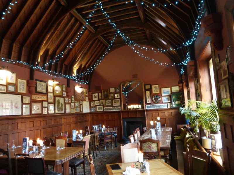 (Restaurant). Published on 14-02-2020 