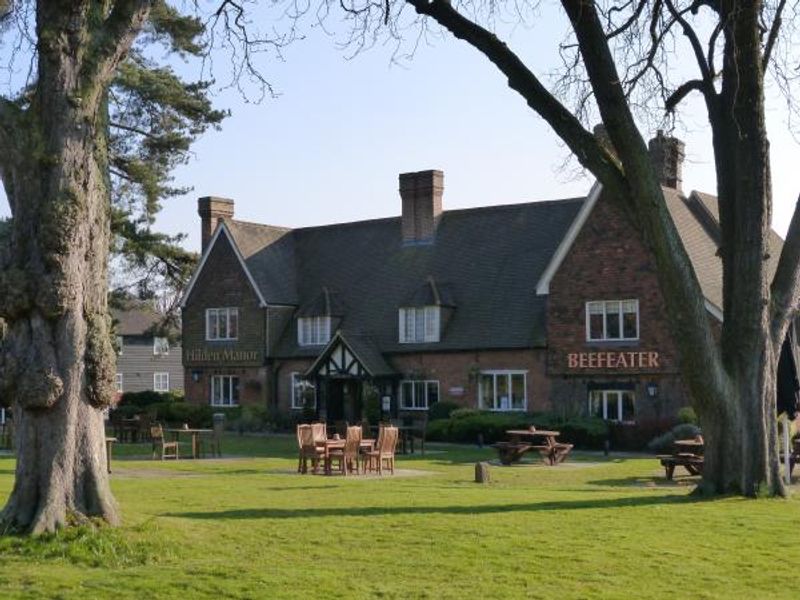 Hilden Manor. (External, Key). Published on 17-03-2016