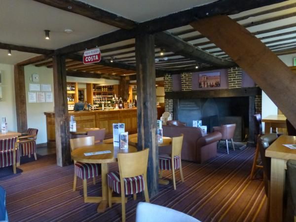 Hilden Manor bar. (Bar). Published on 17-03-2016