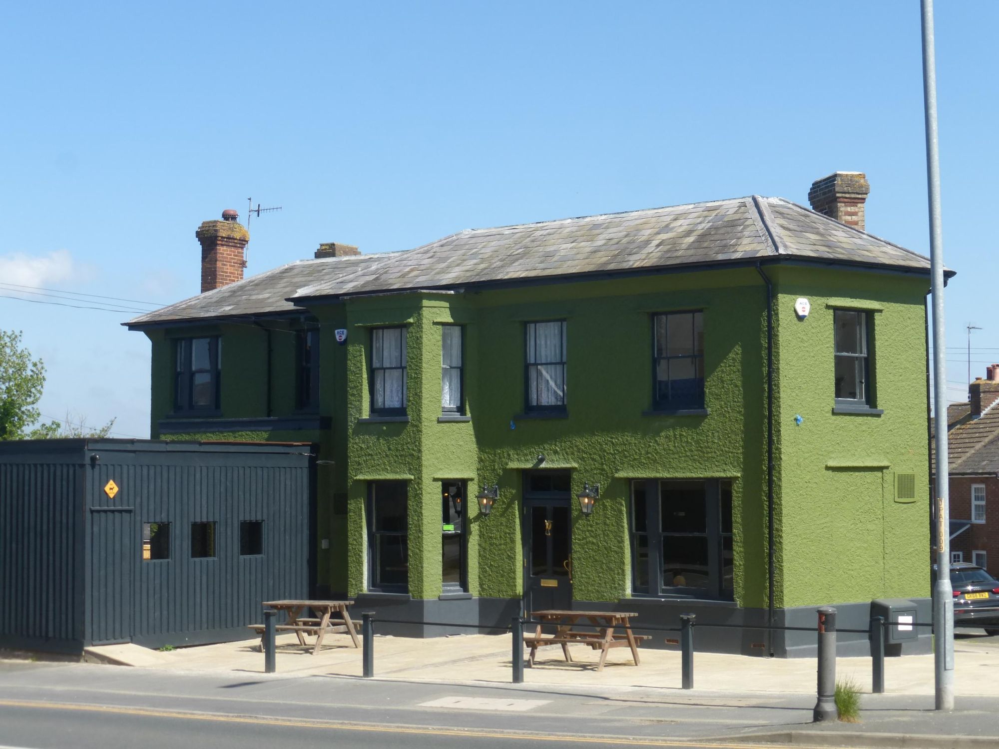 (Pub, Key). Published on 02-05-2026
