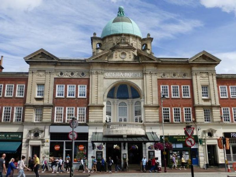 Opera House frontage. (External). Published on 25-07-2015 