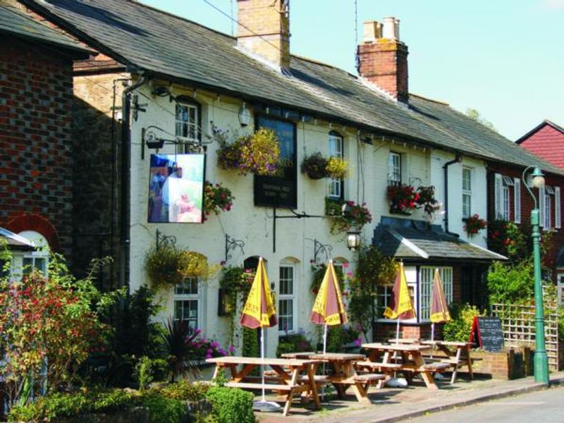 Bricklayers. (Pub, Key). Published on 09-03-2015