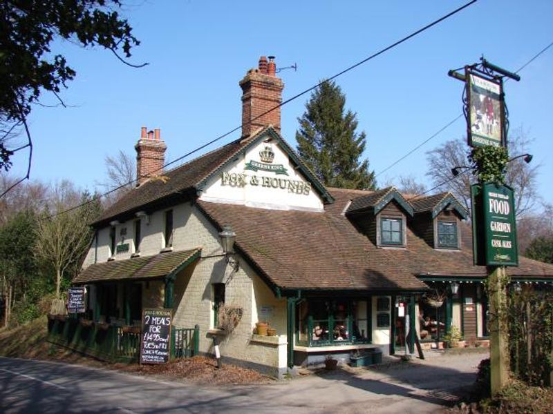 Fox & Hounds. (Pub, Key). Published on 26-04-2015