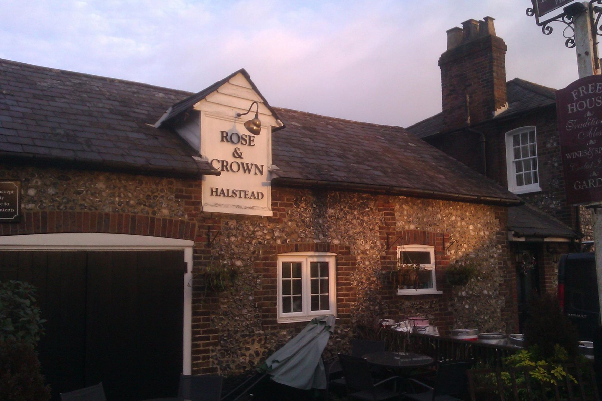 Street frontage. (Pub, External). Published on 15-12-2022